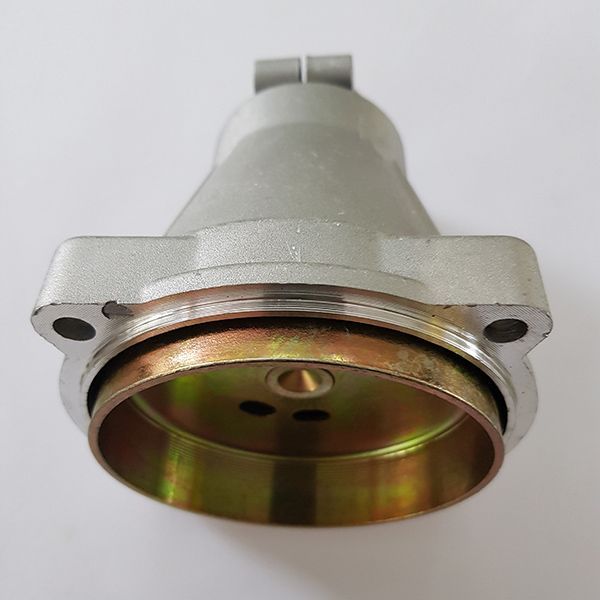 Соединительный корпус для бензотриммера 26мм - квадратный шлиц