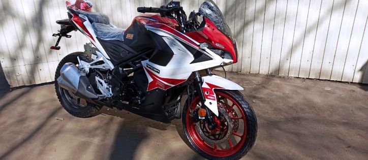 Обзор доступного спорт байка от Racer!