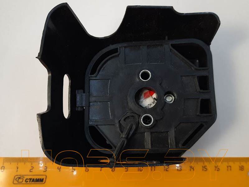 Корпус воздушного фильтра в сборе для бензотриммера