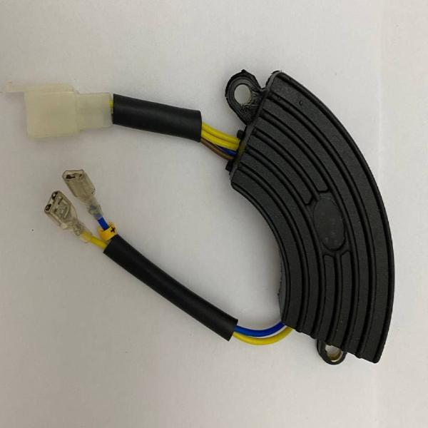 Электронный регулятор напряжения AVR LT3600 B